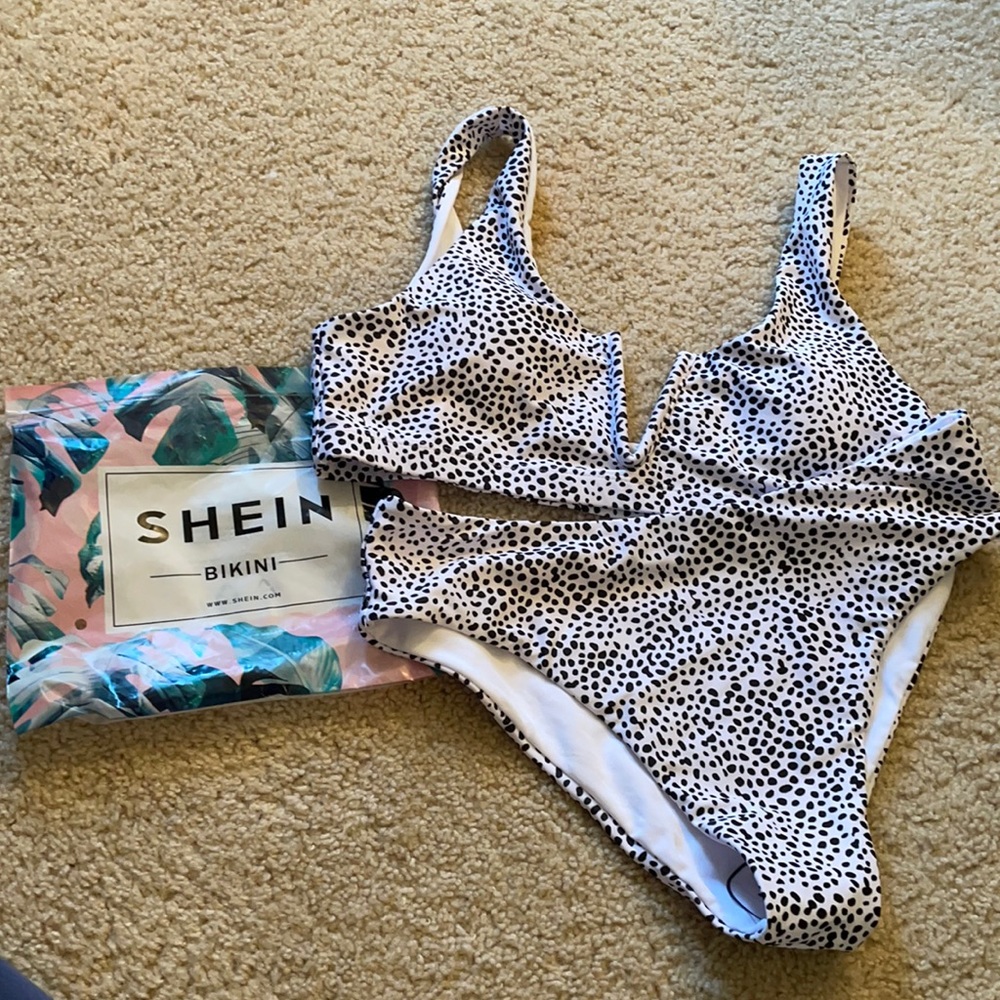 NWT Shein women’s high waisted polka dot suit.